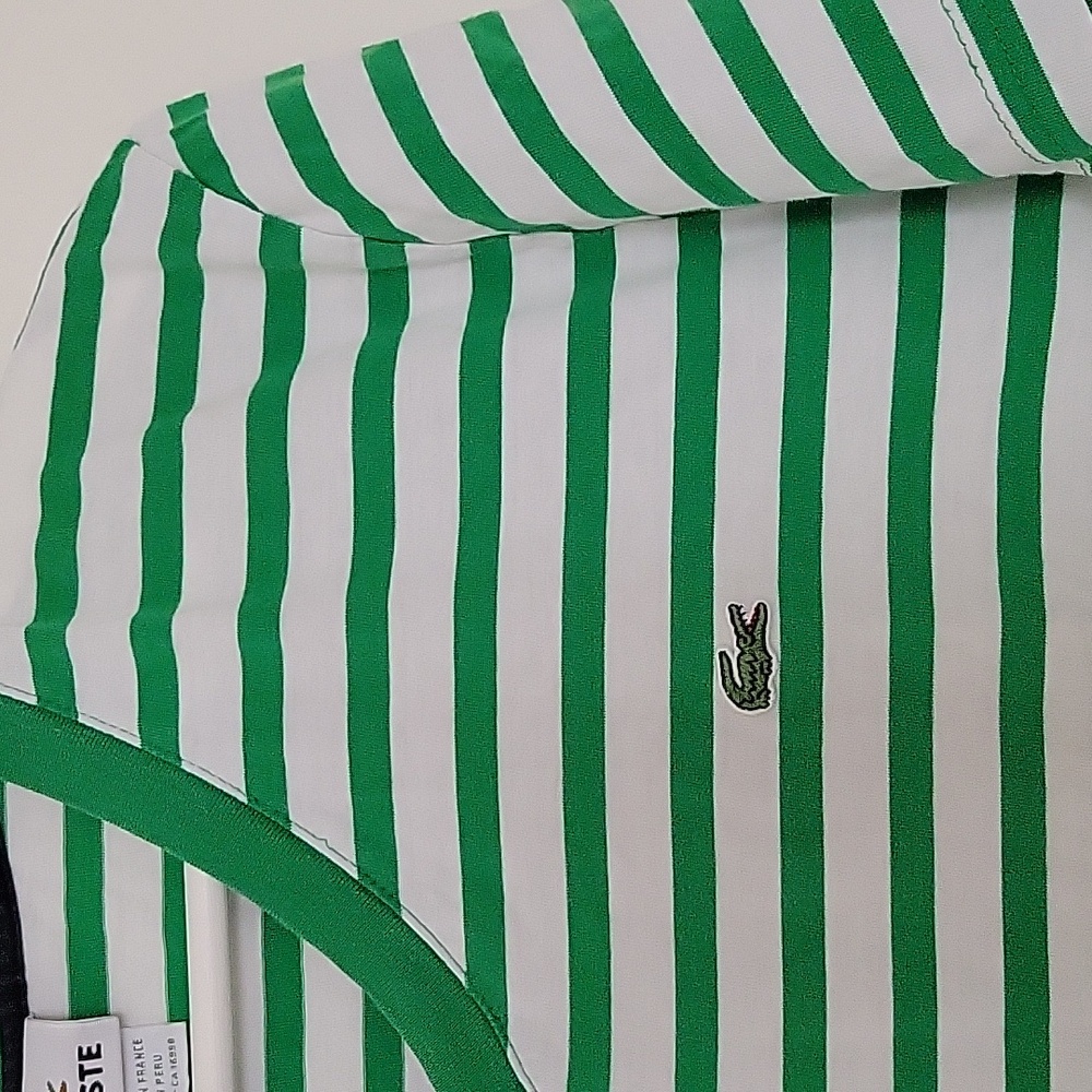 Lacoste | Men’s V-Neck Shirt | Size 5